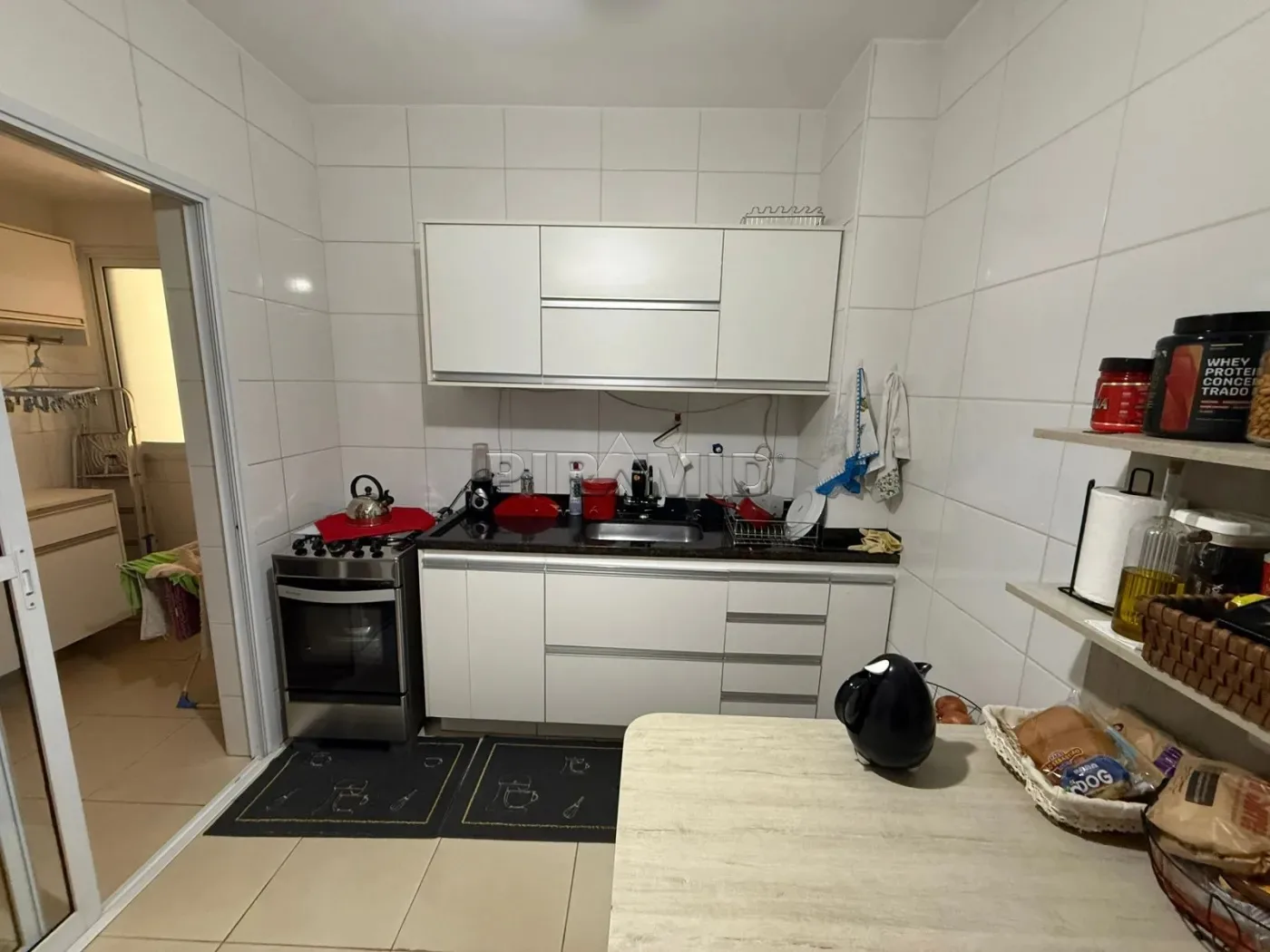 Alugar Apartamento / Padr&atilde;o em Ribeir&atilde;o Preto R$ 2.000,00 - Foto 12