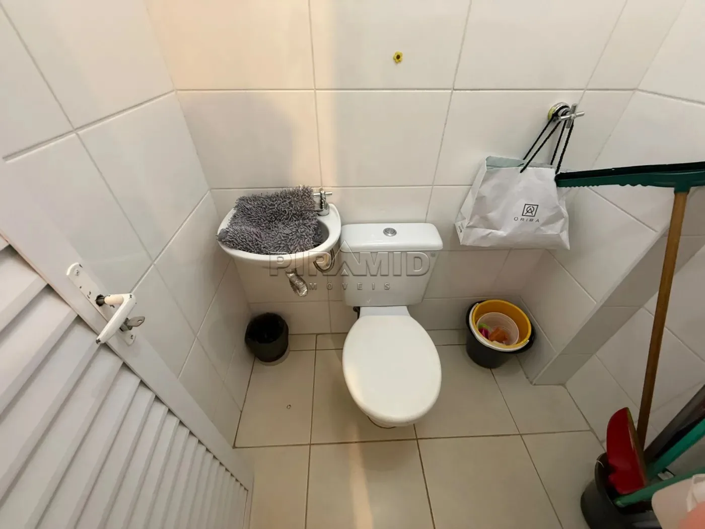Alugar Apartamento / Padr&atilde;o em Ribeir&atilde;o Preto R$ 2.000,00 - Foto 16