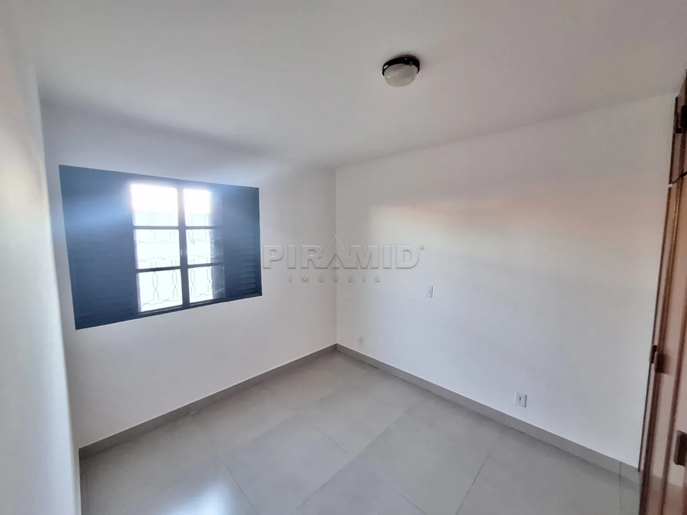 Alugar Apartamento / Padr&atilde;o em Ribeir&atilde;o Preto R$ 1.500,00 - Foto 7