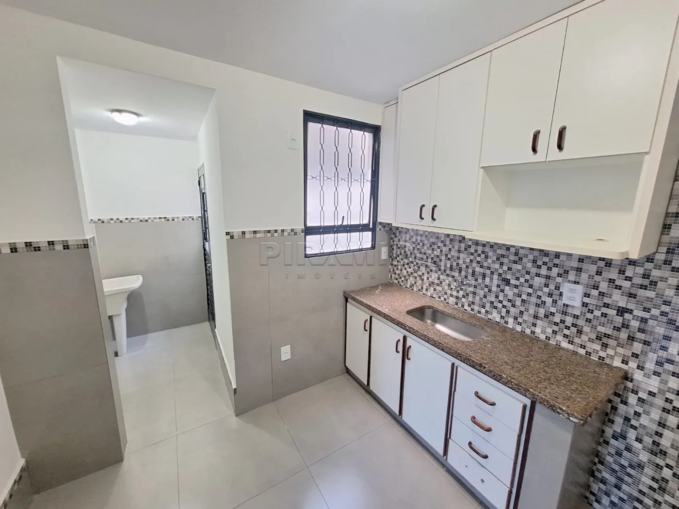 Alugar Apartamento / Padr&atilde;o em Ribeir&atilde;o Preto R$ 1.500,00 - Foto 12