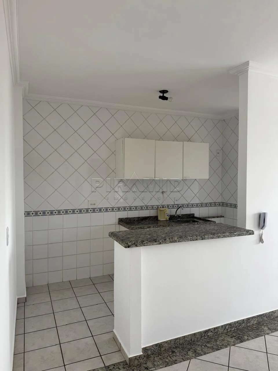 Alugar Apartamento / Padr&atilde;o em Ribeir&atilde;o Preto R$ 1.500,00 - Foto 11