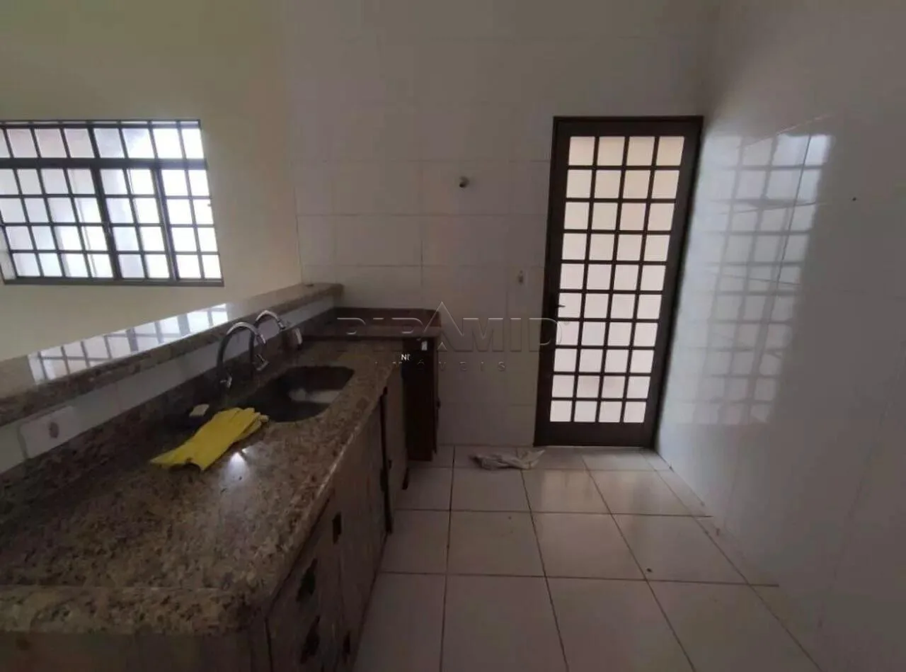 Comprar Casa / Padr&atilde;o em Ribeir&atilde;o Preto R$ 265.000,00 - Foto 7
