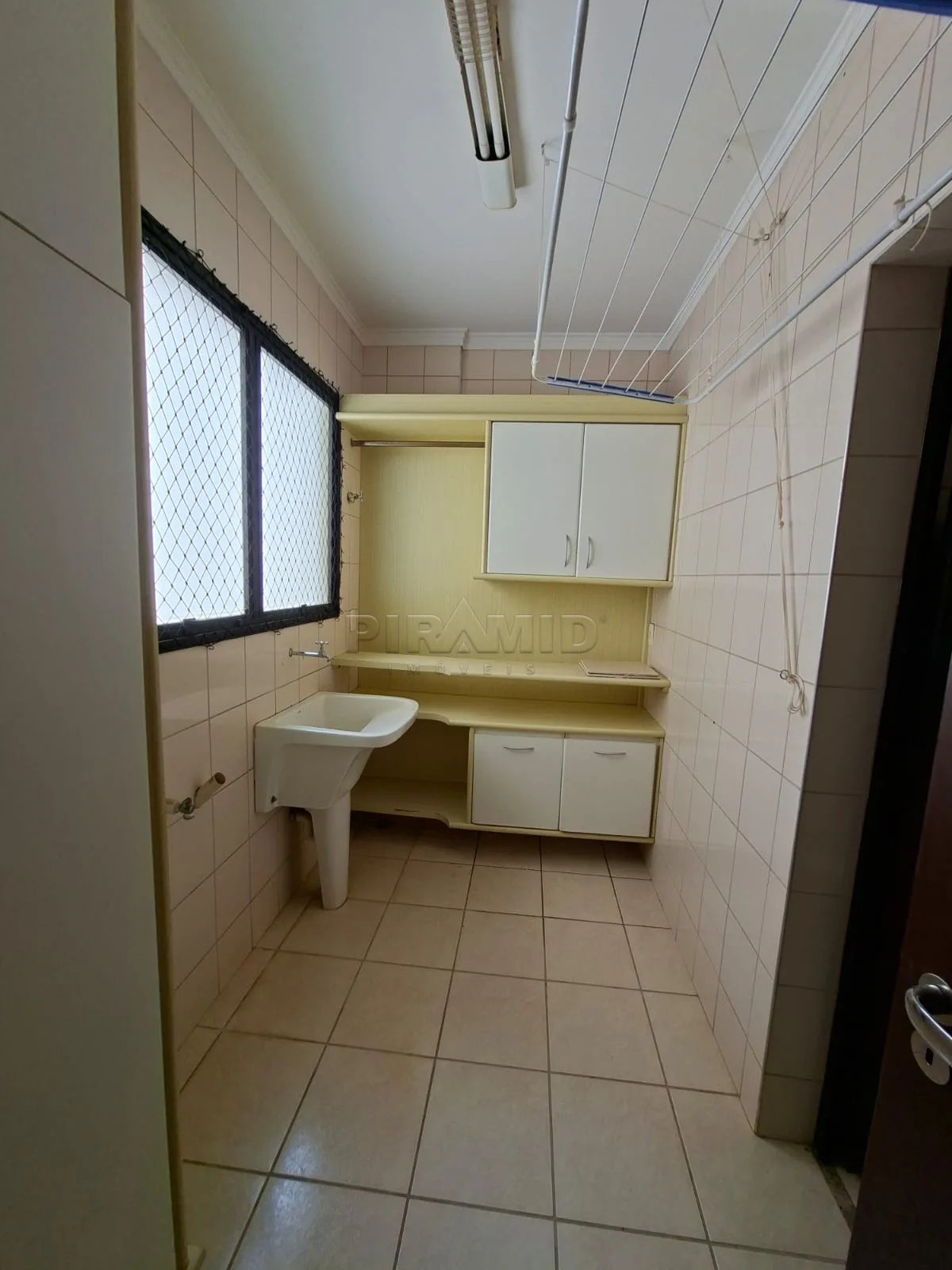 Alugar Apartamento / Padr&atilde;o em Ribeir&atilde;o Preto R$ 2.700,00 - Foto 36