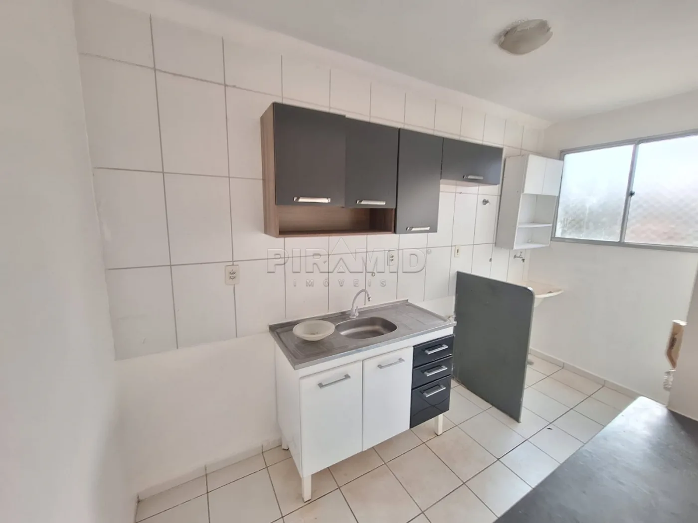 Alugar Apartamento / Padr&atilde;o em Ribeir&atilde;o Preto R$ 1.300,00 - Foto 9