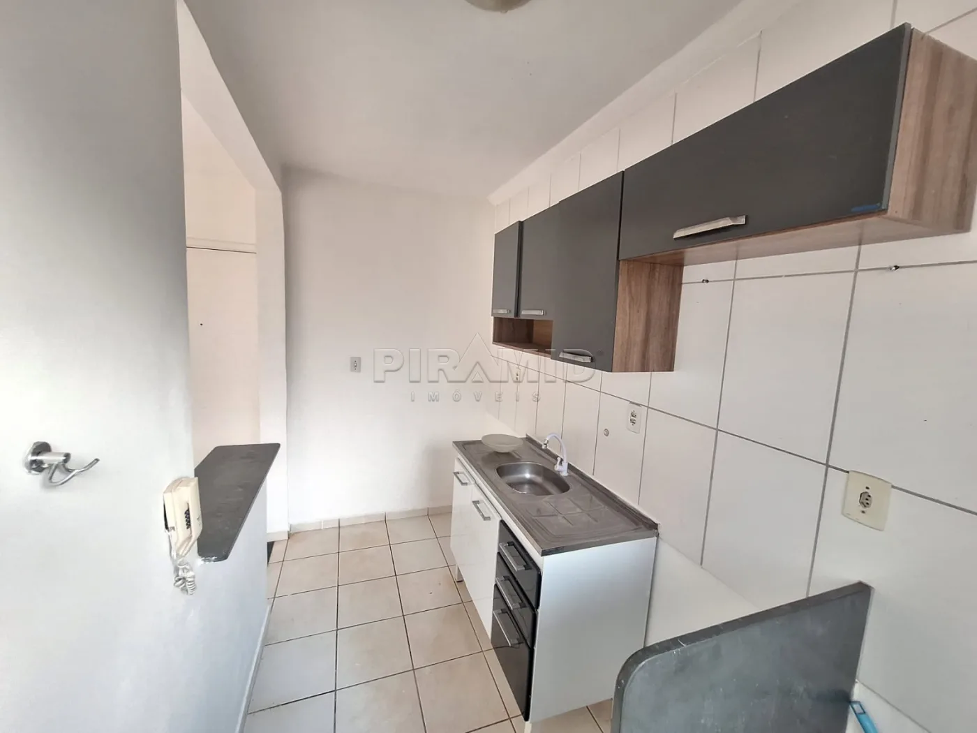 Alugar Apartamento / Padr&atilde;o em Ribeir&atilde;o Preto R$ 1.300,00 - Foto 10