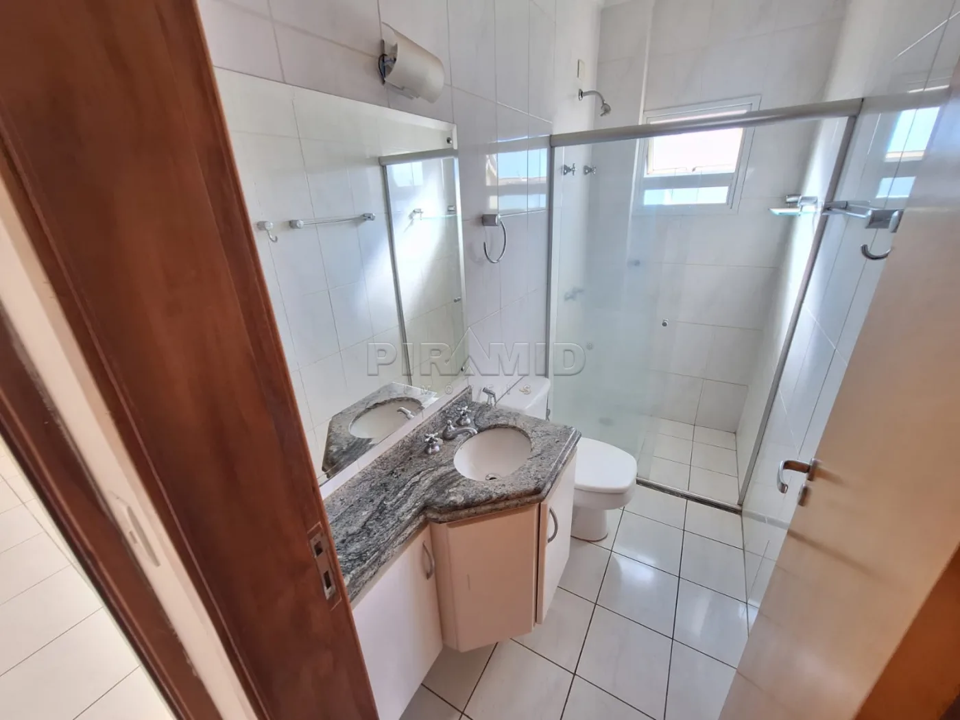 Alugar Apartamento / Padr&atilde;o em Ribeir&atilde;o Preto R$ 2.300,00 - Foto 7