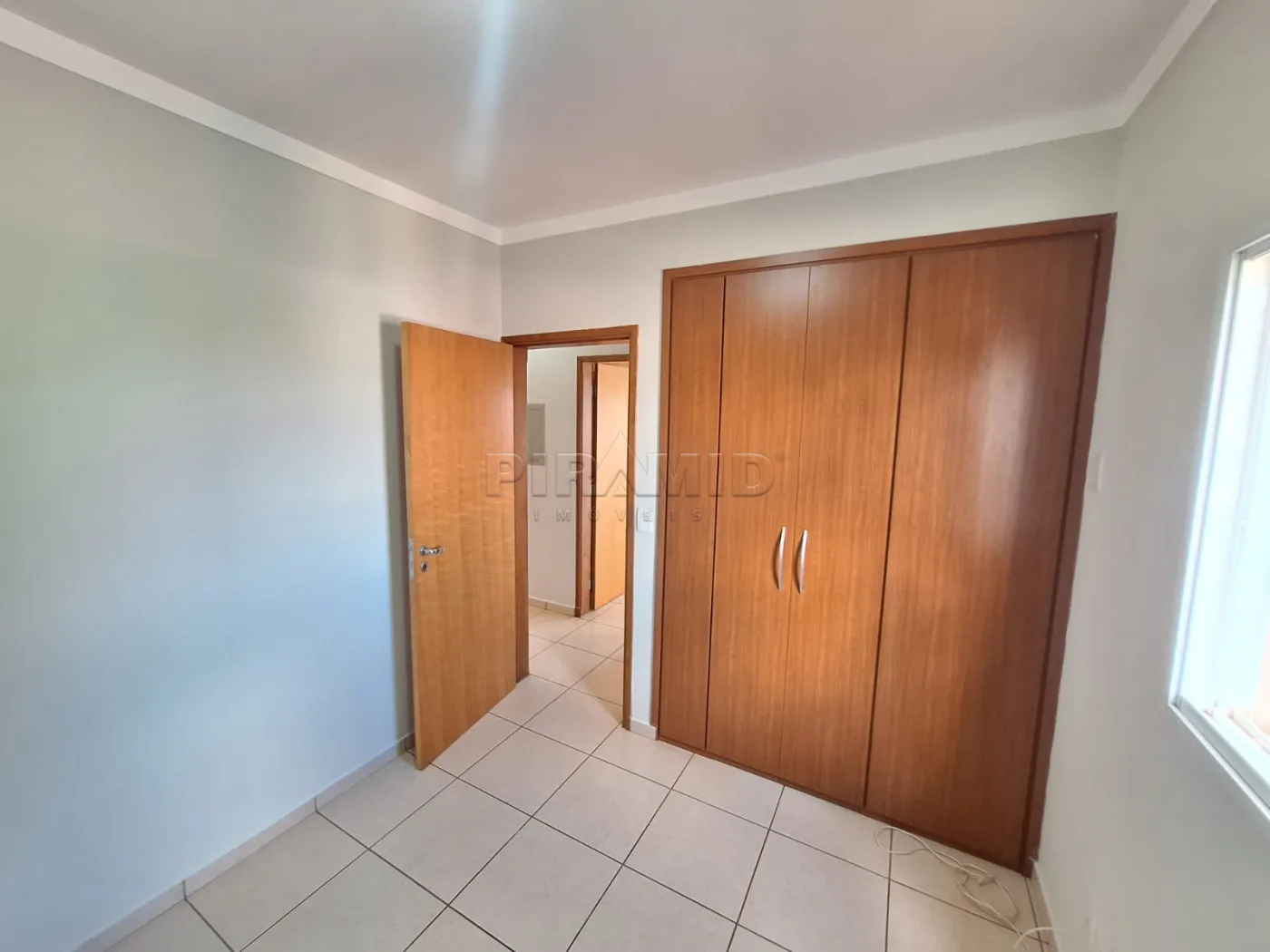 Alugar Apartamento / Padr&atilde;o em Ribeir&atilde;o Preto R$ 2.300,00 - Foto 12
