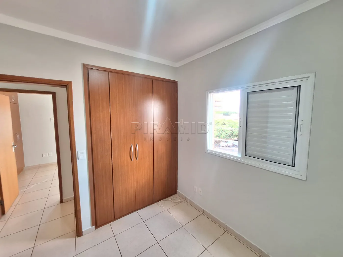 Alugar Apartamento / Padr&atilde;o em Ribeir&atilde;o Preto R$ 2.300,00 - Foto 13