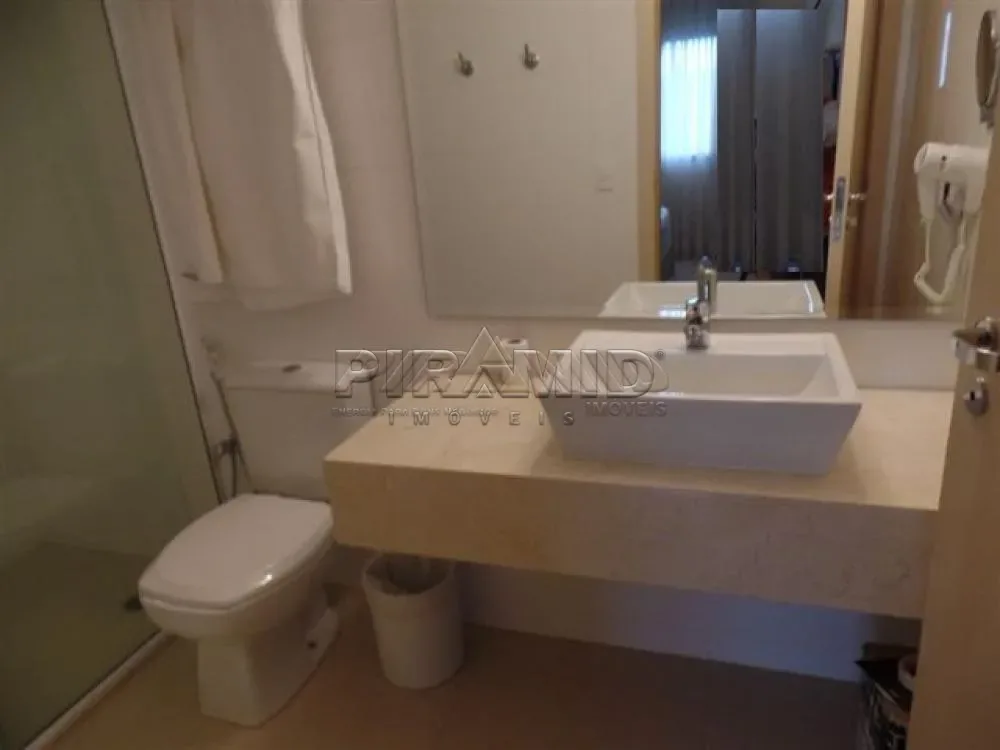 Alugar Apartamento / Padr&atilde;o em Ribeir&atilde;o Preto R$ 1.800,00 - Foto 3