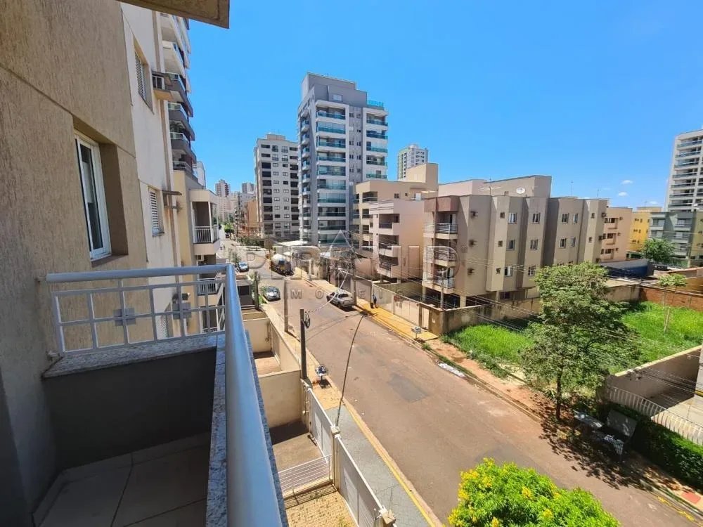 Alugar Apartamento / Padr&atilde;o em Ribeir&atilde;o Preto R$ 1.700,00 - Foto 3