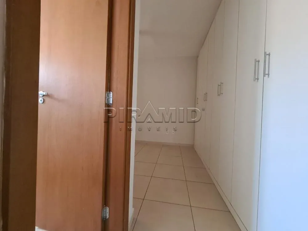Alugar Apartamento / Padr&atilde;o em Ribeir&atilde;o Preto R$ 1.700,00 - Foto 12