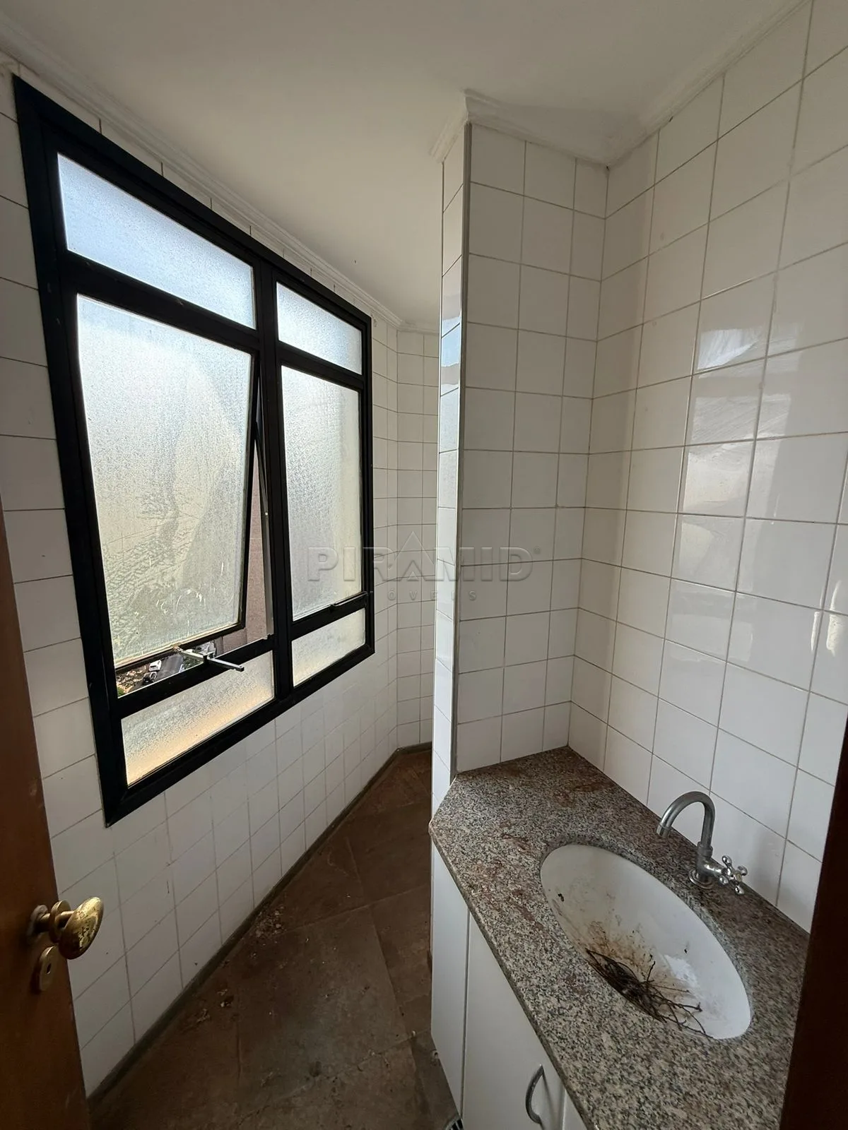 Alugar Comercial / Sala em Ribeir&atilde;o Preto R$ 1.600,00 - Foto 9