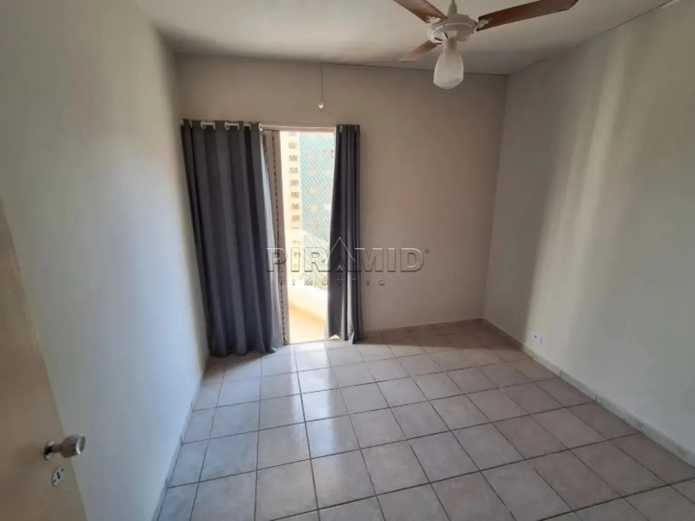 Alugar Apartamento / Padr&atilde;o em Ribeir&atilde;o Preto R$ 1.300,00 - Foto 6