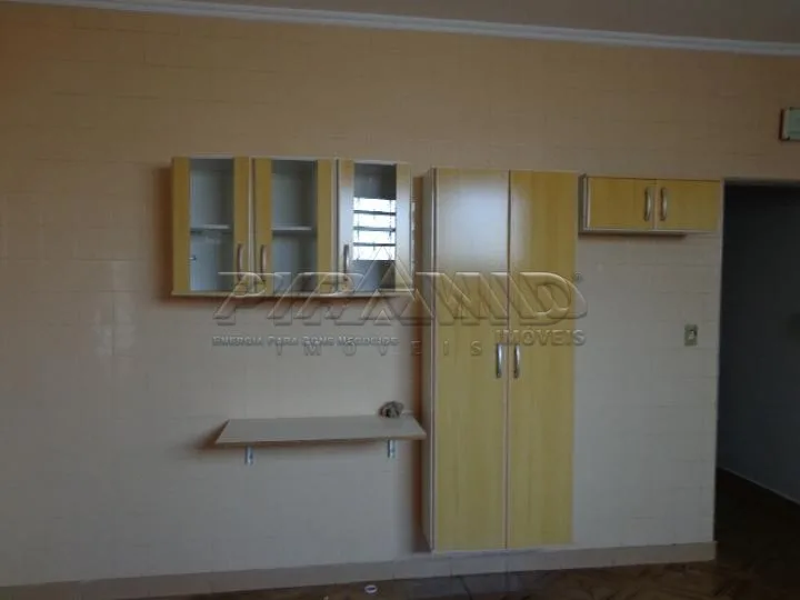 Alugar Casa / Padr&atilde;o em Ribeir&atilde;o Preto R$ 1.800,00 - Foto 15