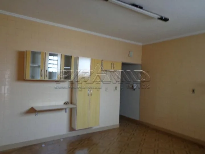 Alugar Casa / Padr&atilde;o em Ribeir&atilde;o Preto R$ 1.800,00 - Foto 16