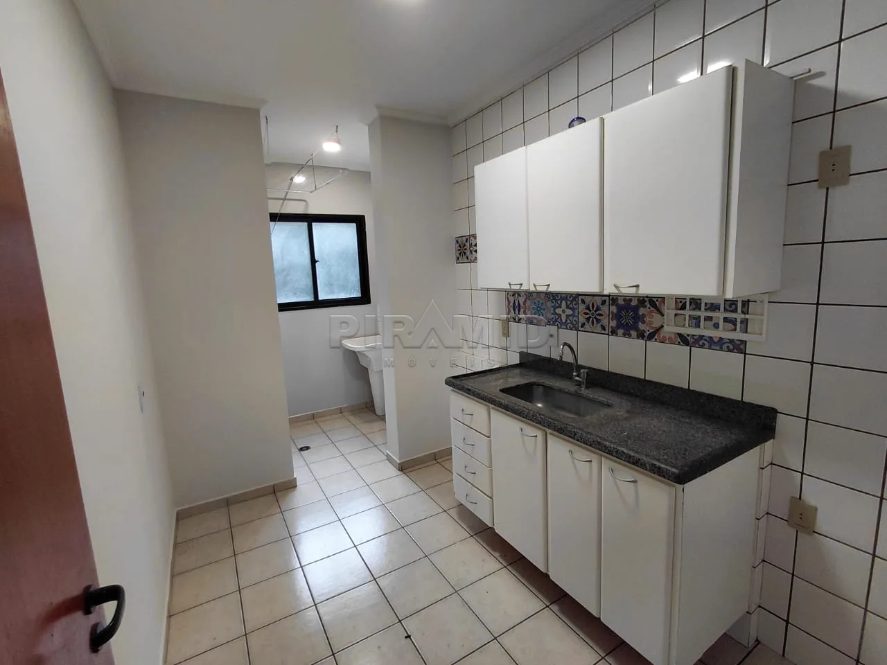 Alugar Apartamento / Padr&atilde;o em Ribeir&atilde;o Preto R$ 1.200,00 - Foto 16
