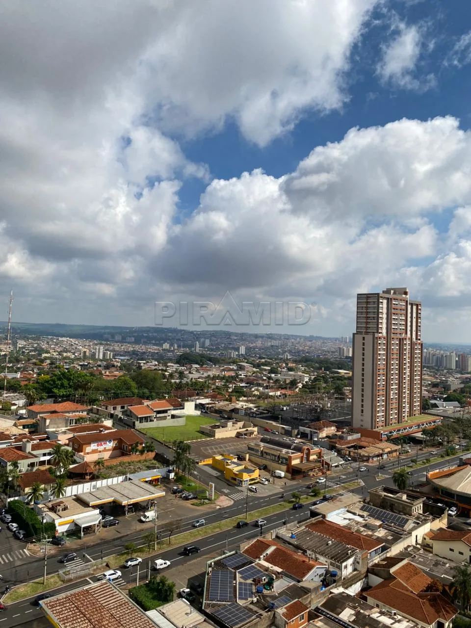 Alugar Apartamento / Padr&atilde;o em Ribeir&atilde;o Preto R$ 2.200,00 - Foto 4