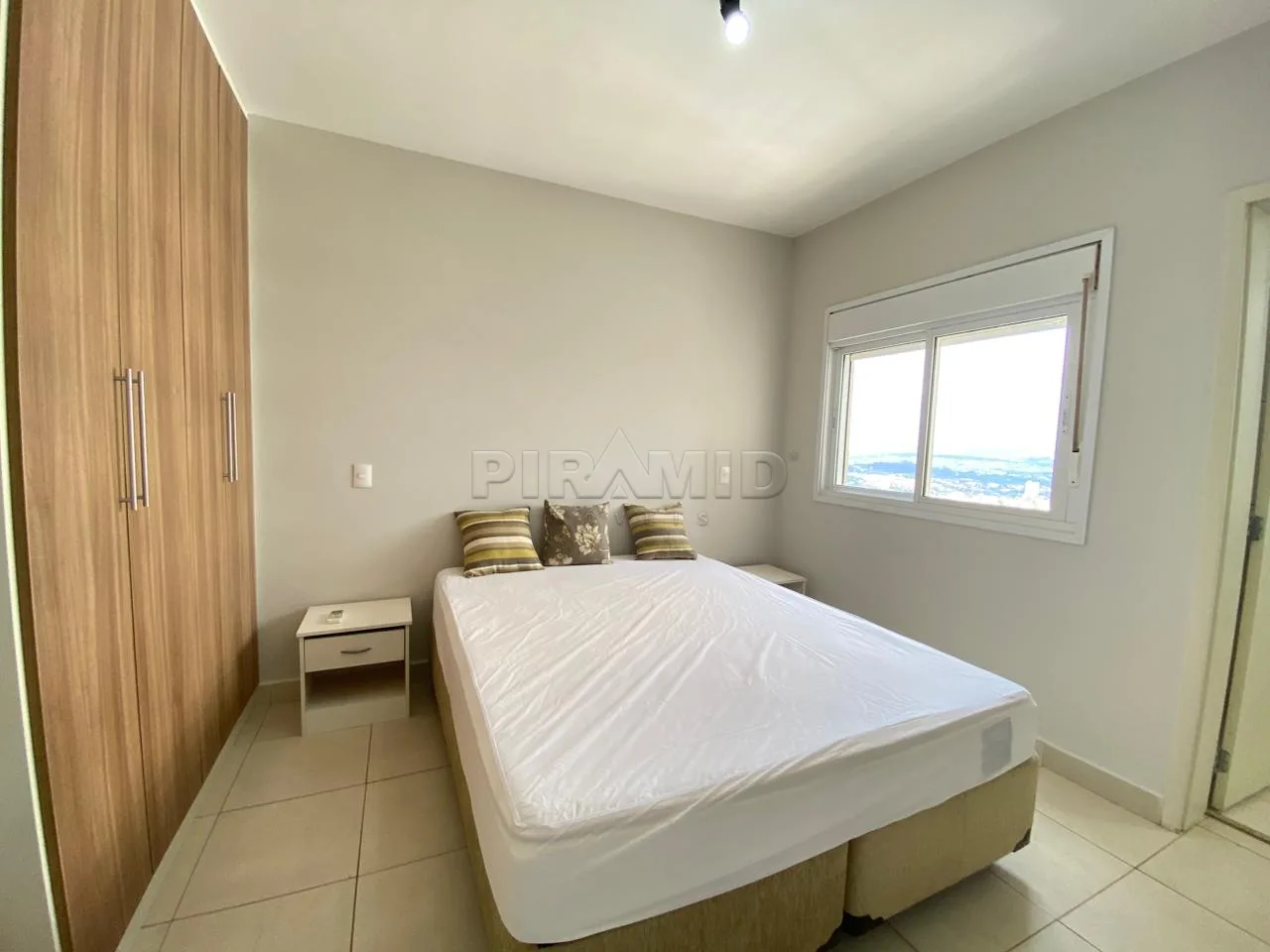 Alugar Apartamento / Padr&atilde;o em Ribeir&atilde;o Preto R$ 2.200,00 - Foto 8