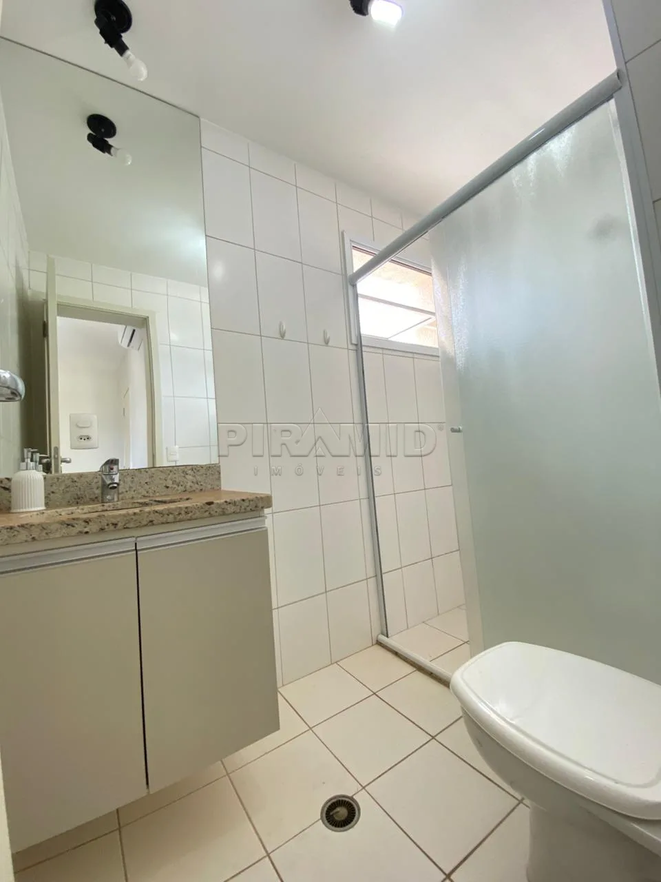 Alugar Apartamento / Padr&atilde;o em Ribeir&atilde;o Preto R$ 2.200,00 - Foto 9
