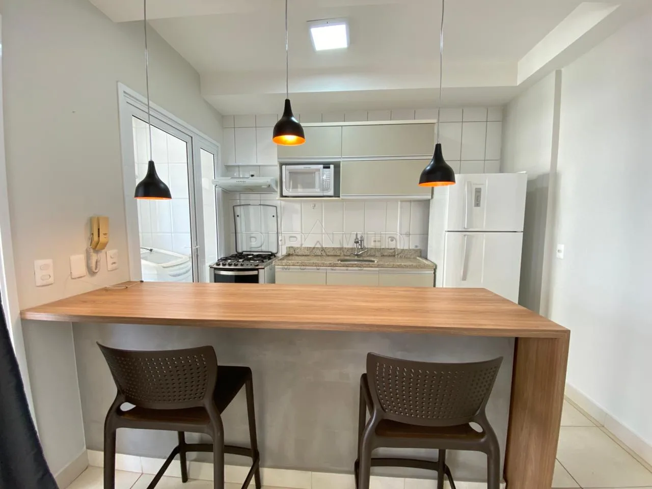 Alugar Apartamento / Padr&atilde;o em Ribeir&atilde;o Preto R$ 2.200,00 - Foto 13