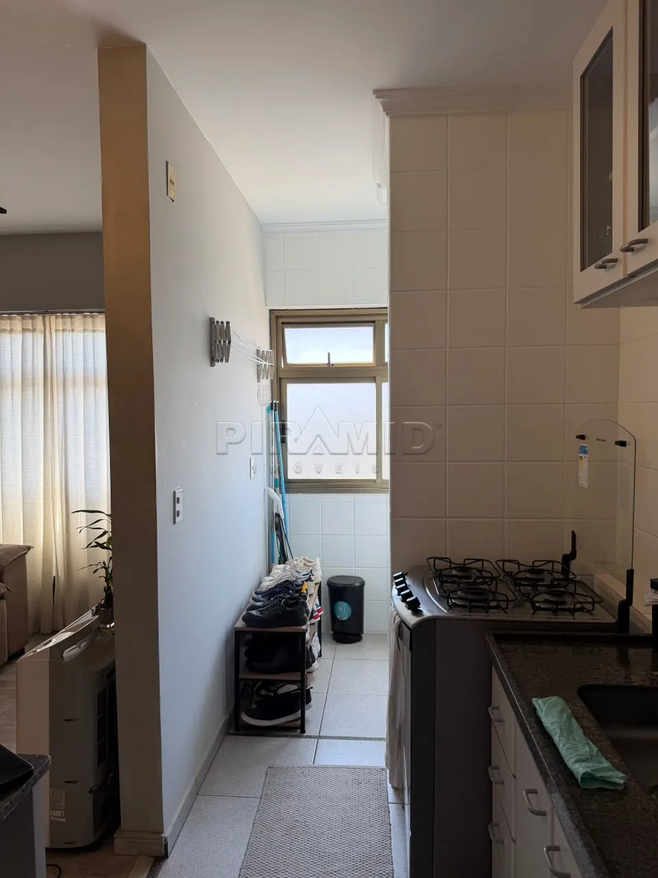 Alugar Apartamento / Padr&atilde;o em Ribeir&atilde;o Preto R$ 550,00 - Foto 6