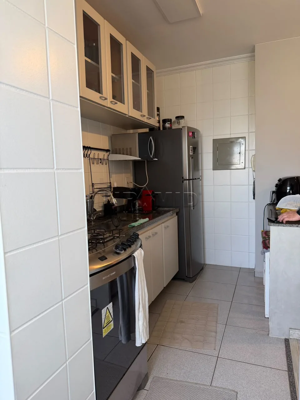 Alugar Apartamento / Padr&atilde;o em Ribeir&atilde;o Preto R$ 550,00 - Foto 7
