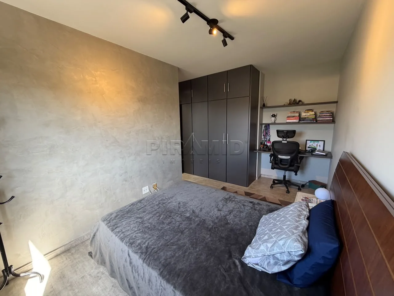 Alugar Apartamento / Padr&atilde;o em Ribeir&atilde;o Preto R$ 550,00 - Foto 16
