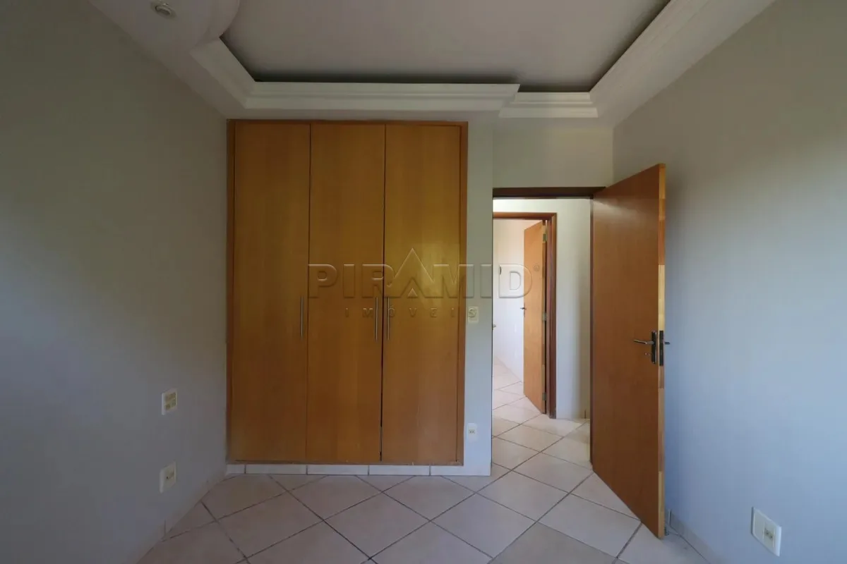 Alugar Apartamento / Padr&atilde;o em Ribeir&atilde;o Preto R$ 2.470,00 - Foto 8