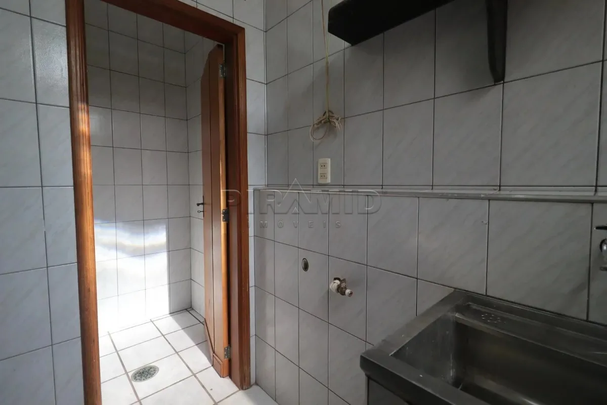 Alugar Apartamento / Padr&atilde;o em Ribeir&atilde;o Preto R$ 2.470,00 - Foto 13