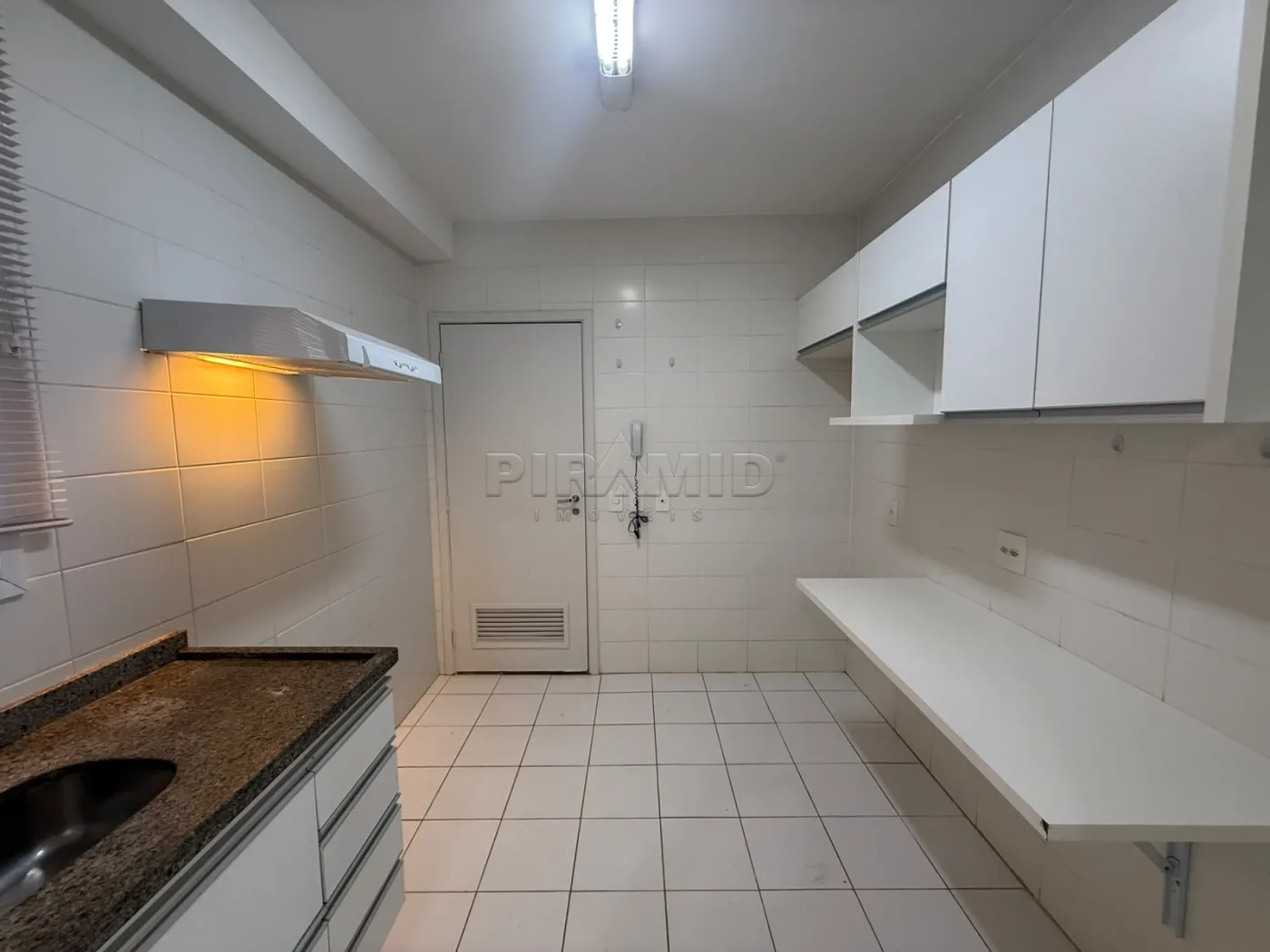 Alugar Apartamento / Padr&atilde;o em Ribeir&atilde;o Preto R$ 3.500,00 - Foto 8