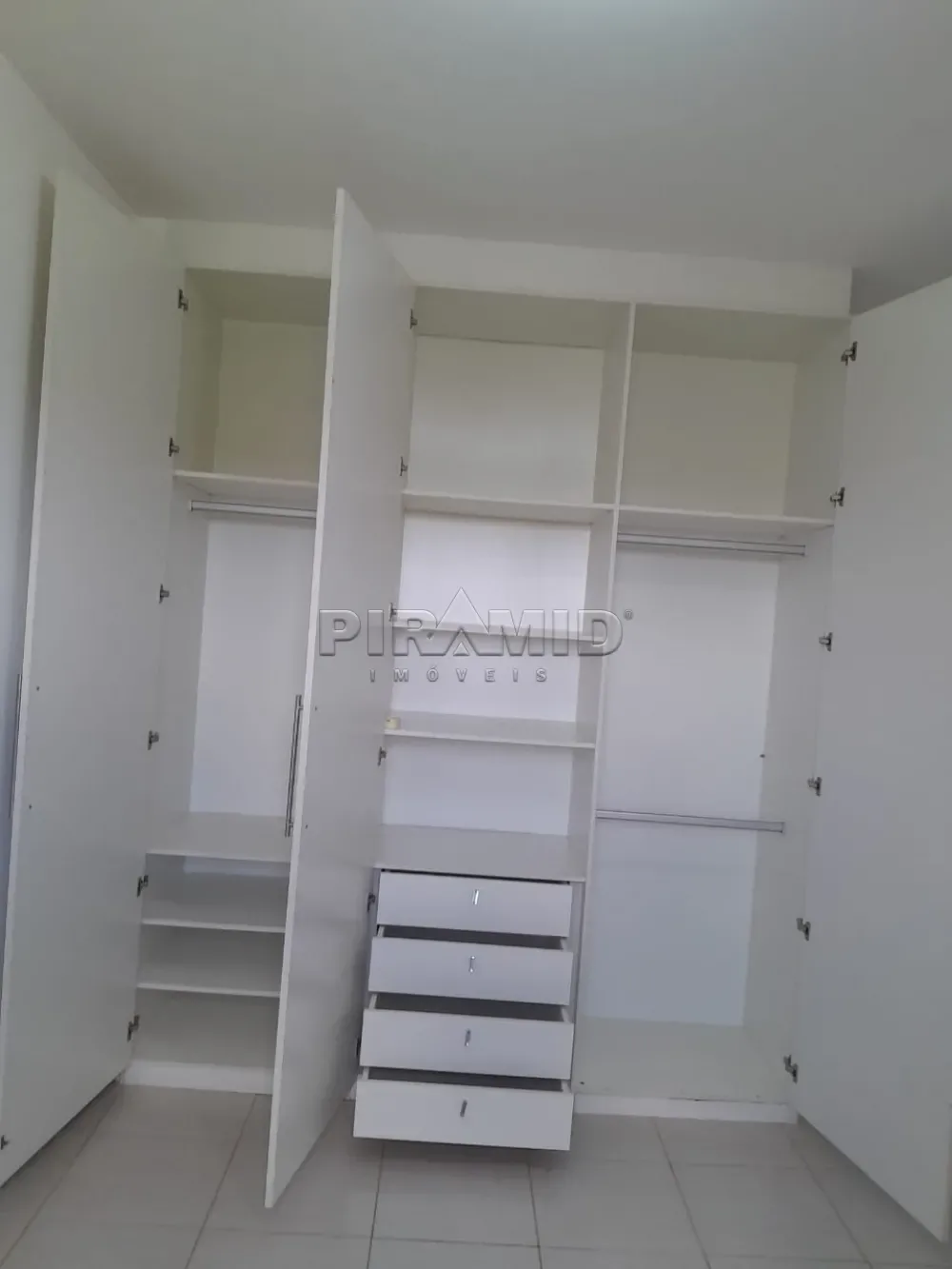 Alugar Apartamento / Padr&atilde;o em Ribeir&atilde;o Preto R$ 3.000,00 - Foto 17