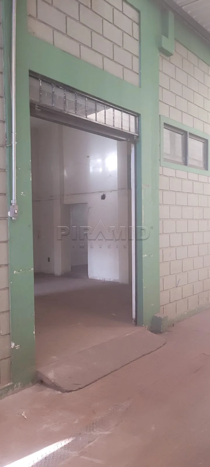 Alugar Comercial / Galp&atilde;o  Barrac&atilde;o em Ribeir&atilde;o Preto R$ 10.000,00 - Foto 7