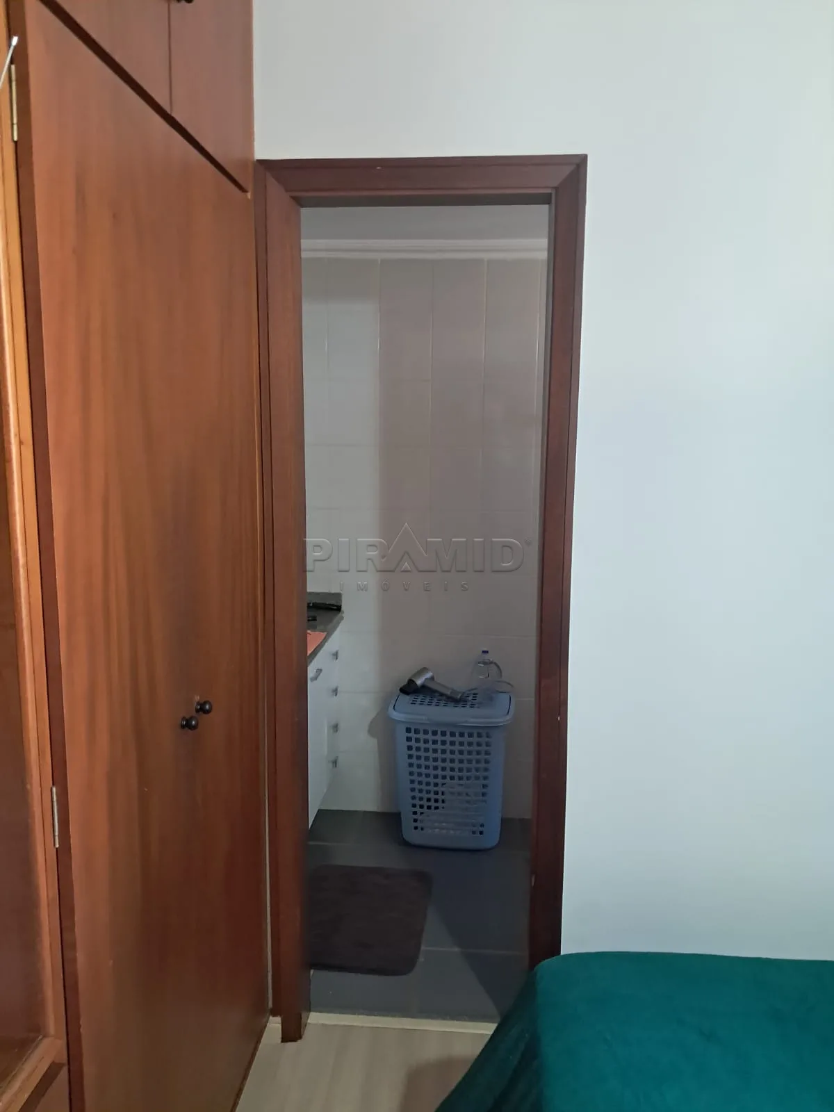 Alugar Apartamento / Padr&atilde;o em Ribeir&atilde;o Preto R$ 3.100,00 - Foto 14