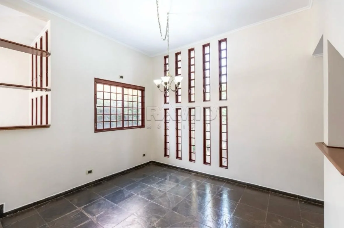 Comprar Casa / Padr&atilde;o em Ribeir&atilde;o Preto R$ 800.000,00 - Foto 4