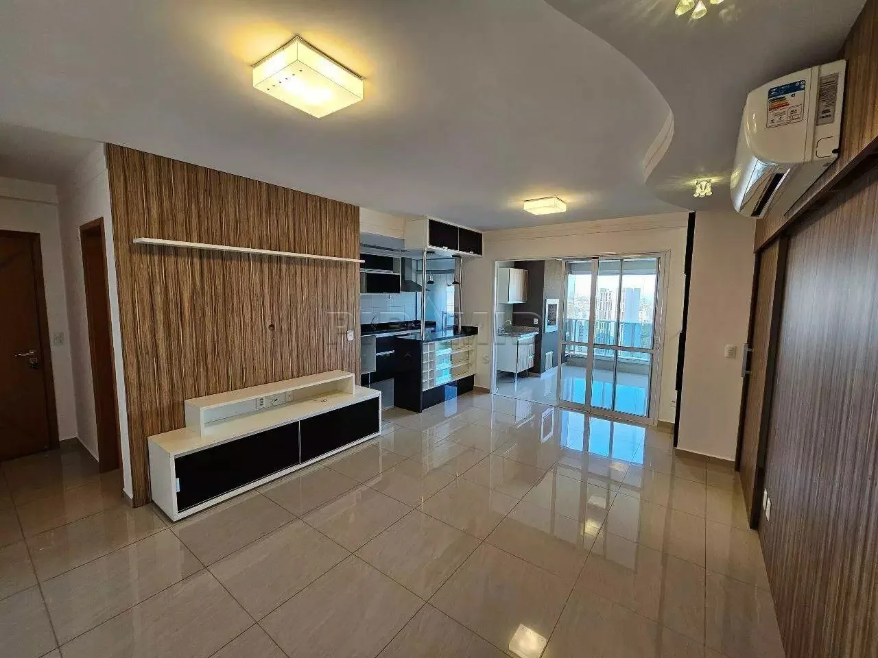 Alugar Apartamento / Padr&atilde;o em Ribeir&atilde;o Preto R$ 4.500,00 - Foto 1
