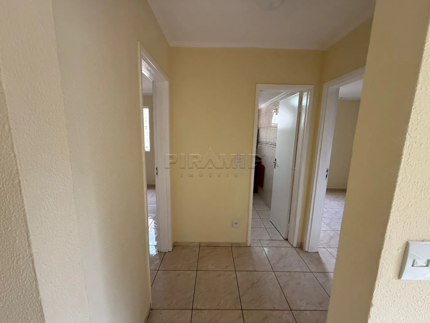 Alugar Apartamento / Padr&atilde;o em Ribeir&atilde;o Preto R$ 2.000,00 - Foto 4