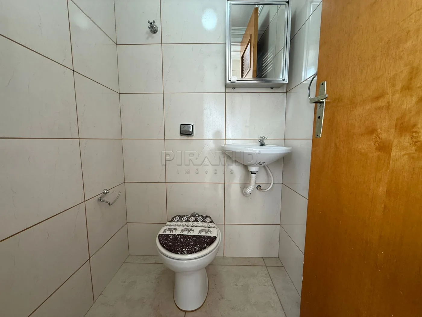 Alugar Apartamento / Padr&atilde;o em Ribeir&atilde;o Preto R$ 2.000,00 - Foto 17