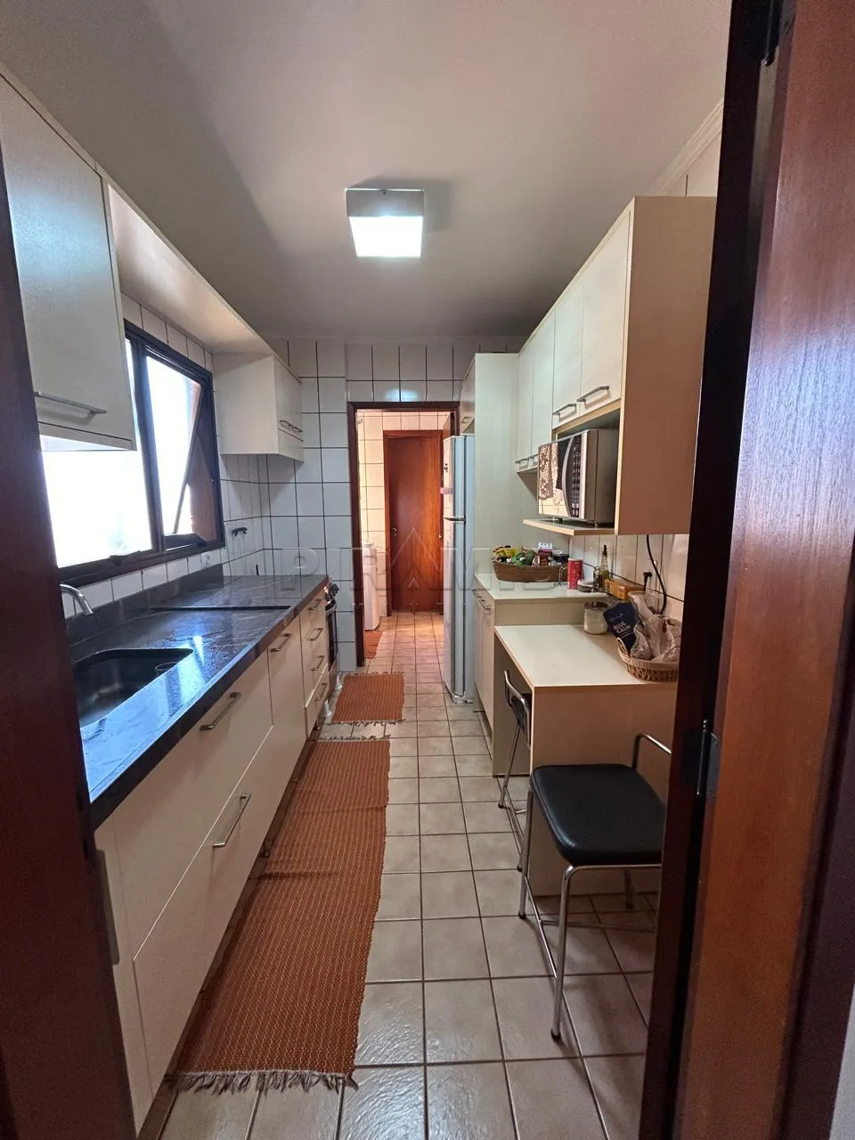Comprar Apartamento / Padr&atilde;o em Ribeir&atilde;o Preto R$ 470.000,00 - Foto 4