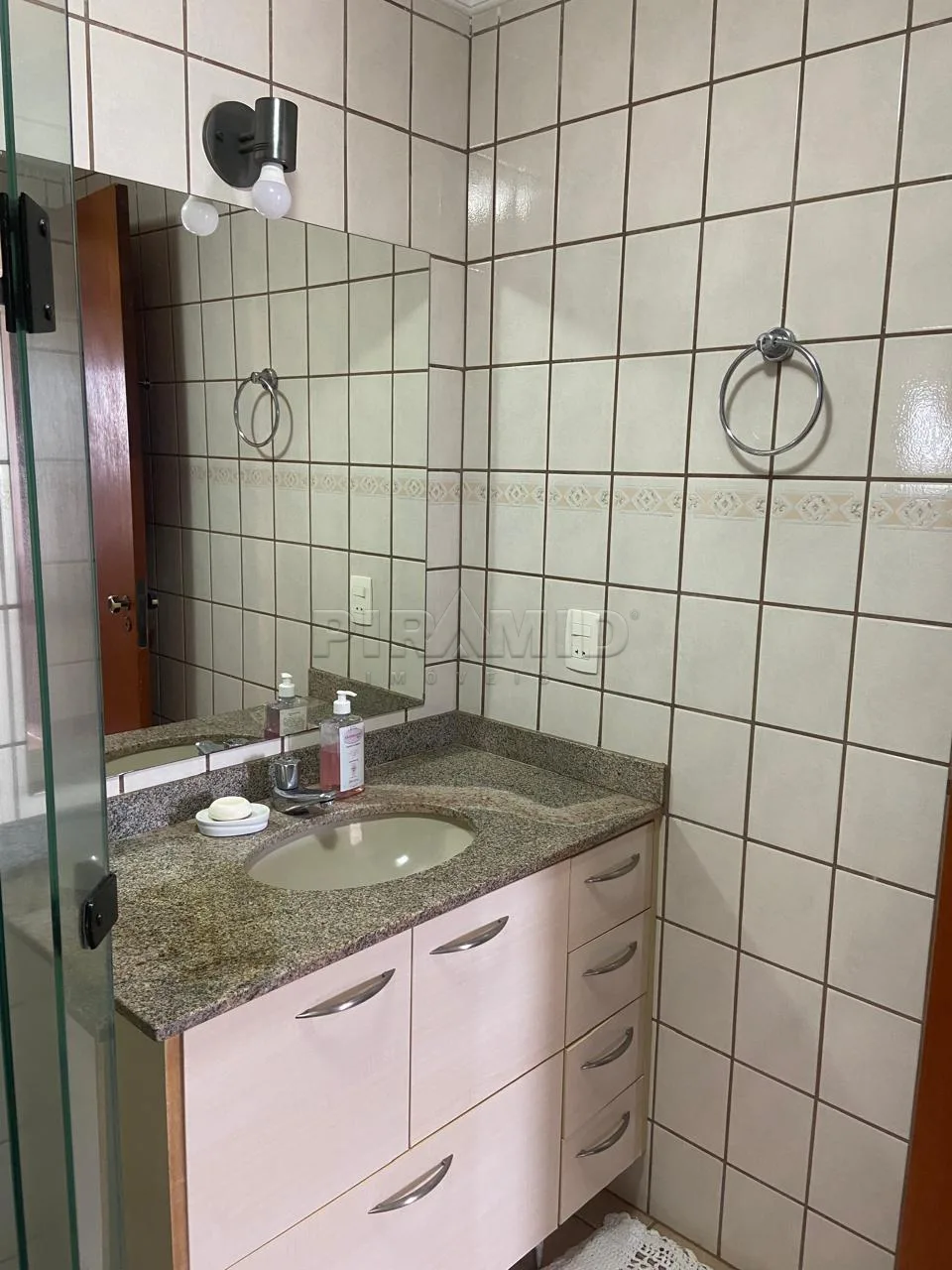 Comprar Apartamento / Padr&atilde;o em Ribeir&atilde;o Preto R$ 470.000,00 - Foto 12