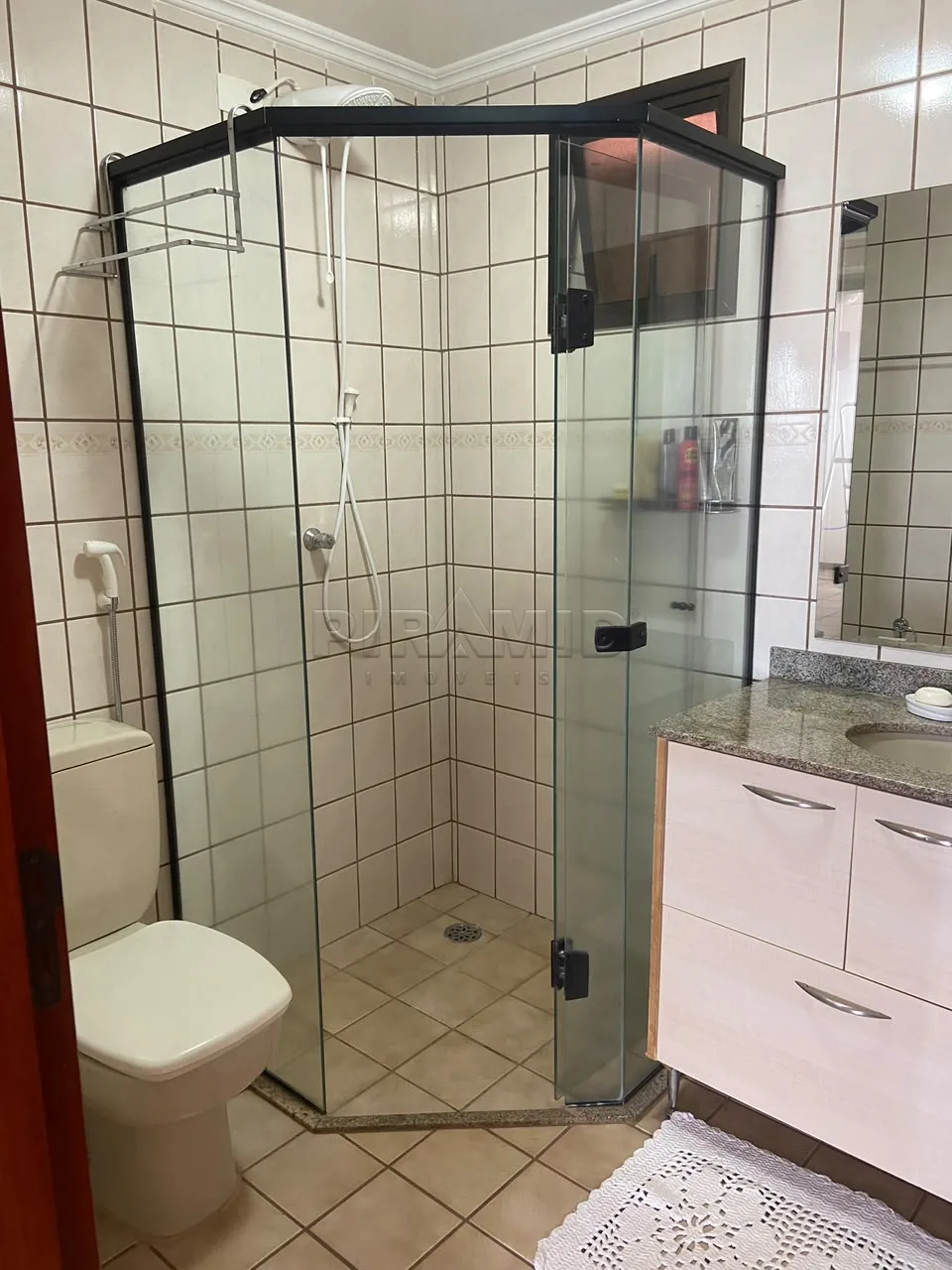 Alugar Apartamento / Padr&atilde;o em Ribeir&atilde;o Preto R$ 2.600,00 - Foto 10
