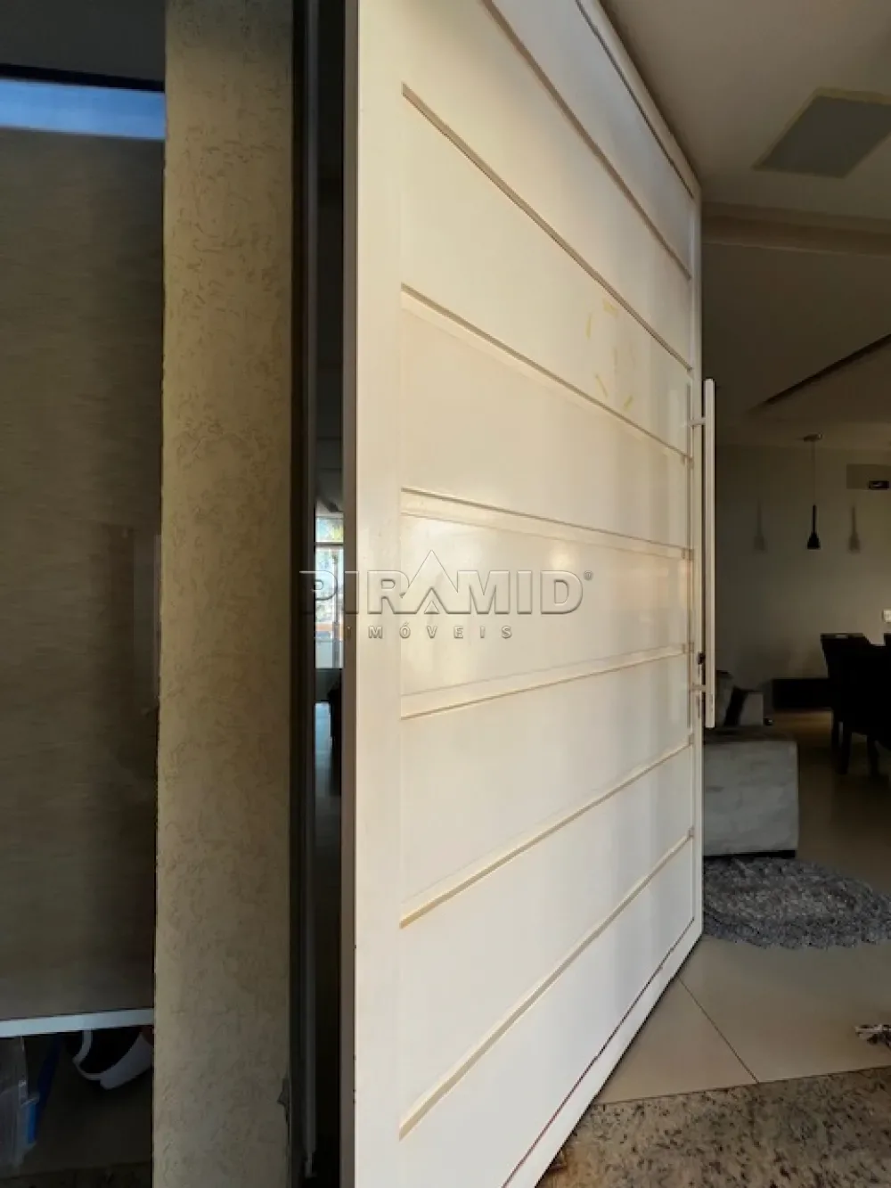 Comprar Casa / Padr&atilde;o em Ribeir&atilde;o Preto R$ 780.000,00 - Foto 4