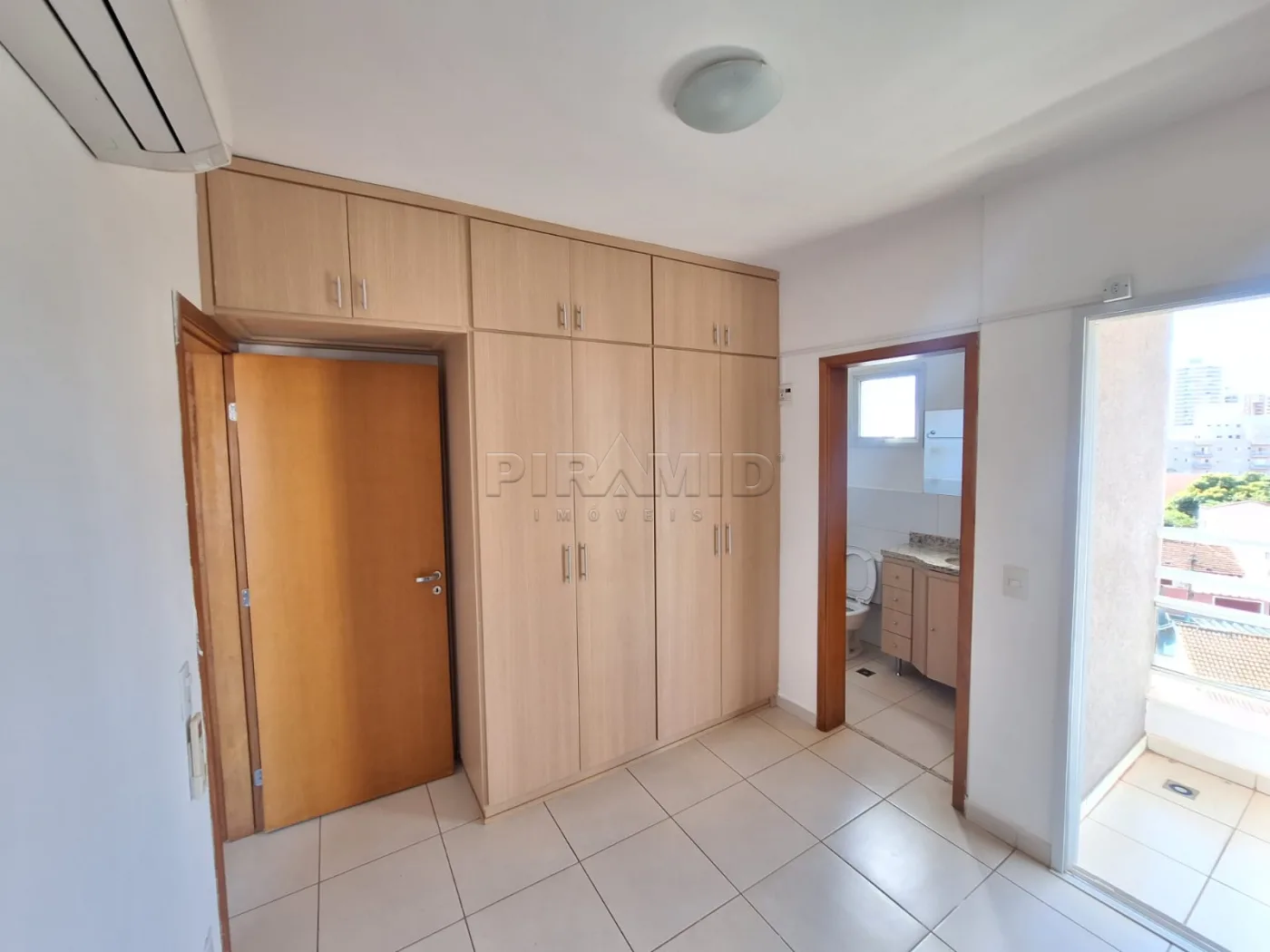 Alugar Apartamento / Padr&atilde;o em Ribeir&atilde;o Preto R$ 1.350,00 - Foto 6