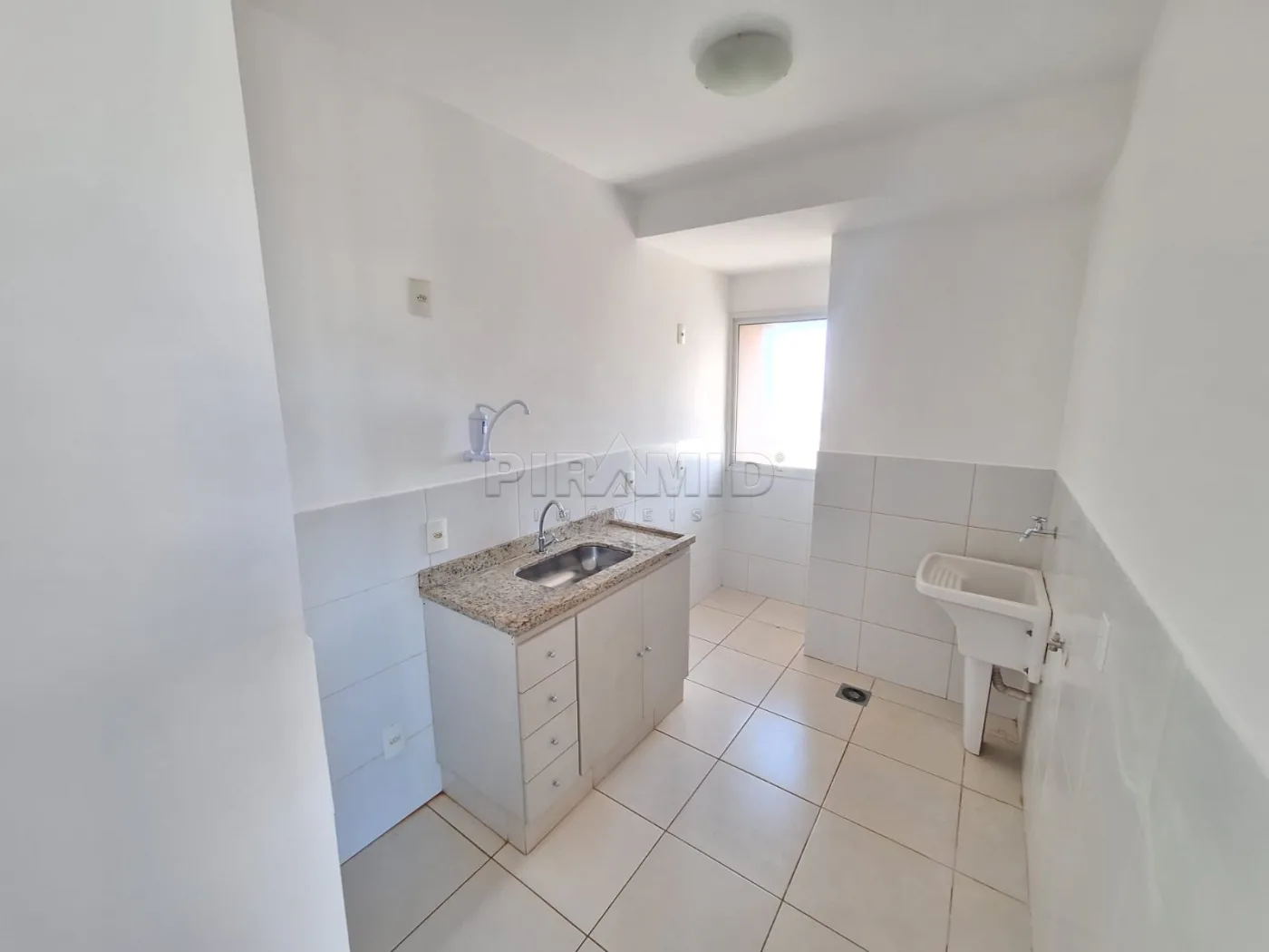 Alugar Apartamento / Padr&atilde;o em Ribeir&atilde;o Preto R$ 1.350,00 - Foto 9