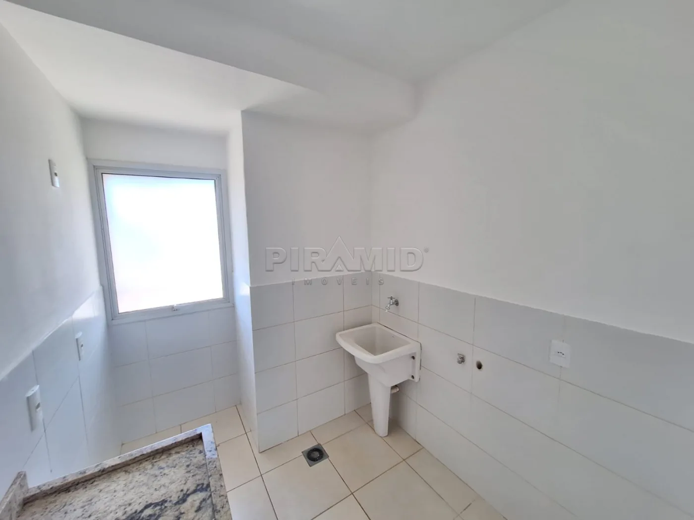 Alugar Apartamento / Padr&atilde;o em Ribeir&atilde;o Preto R$ 1.350,00 - Foto 11