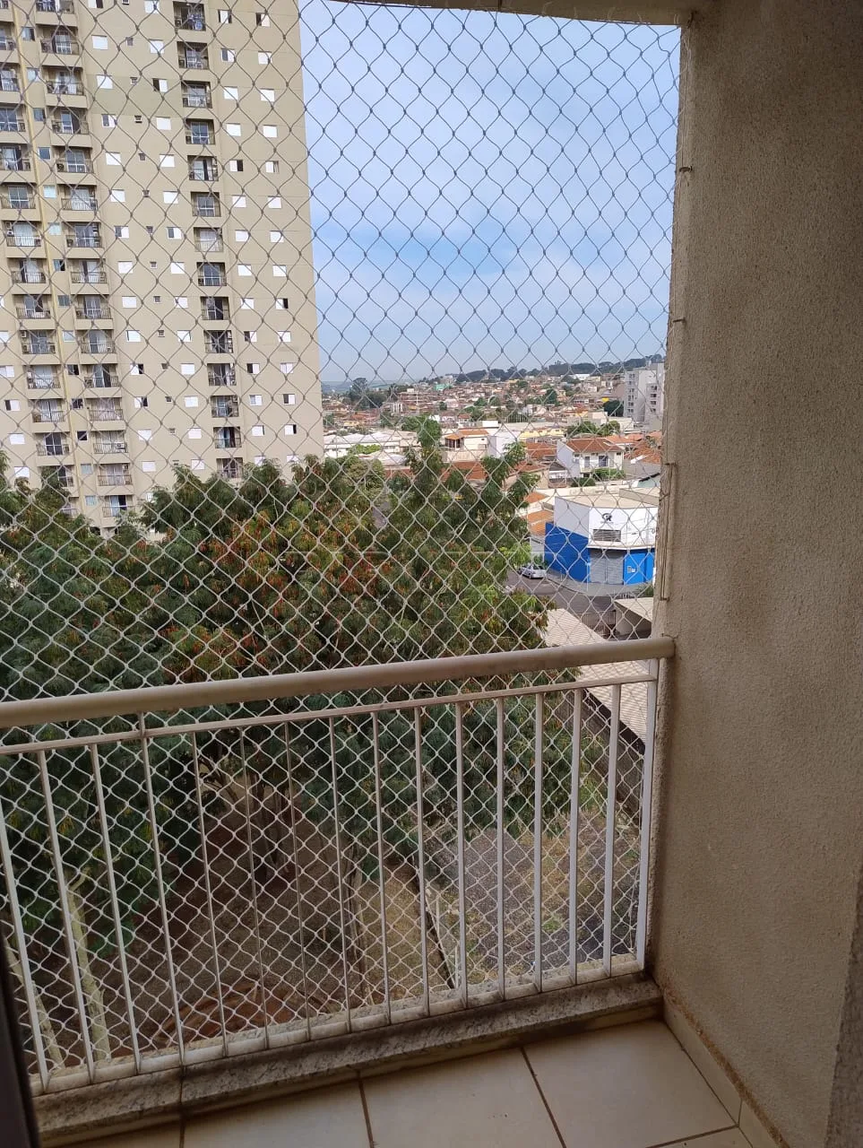Alugar Apartamento / Padr&atilde;o em Ribeir&atilde;o Preto R$ 1.100,00 - Foto 3