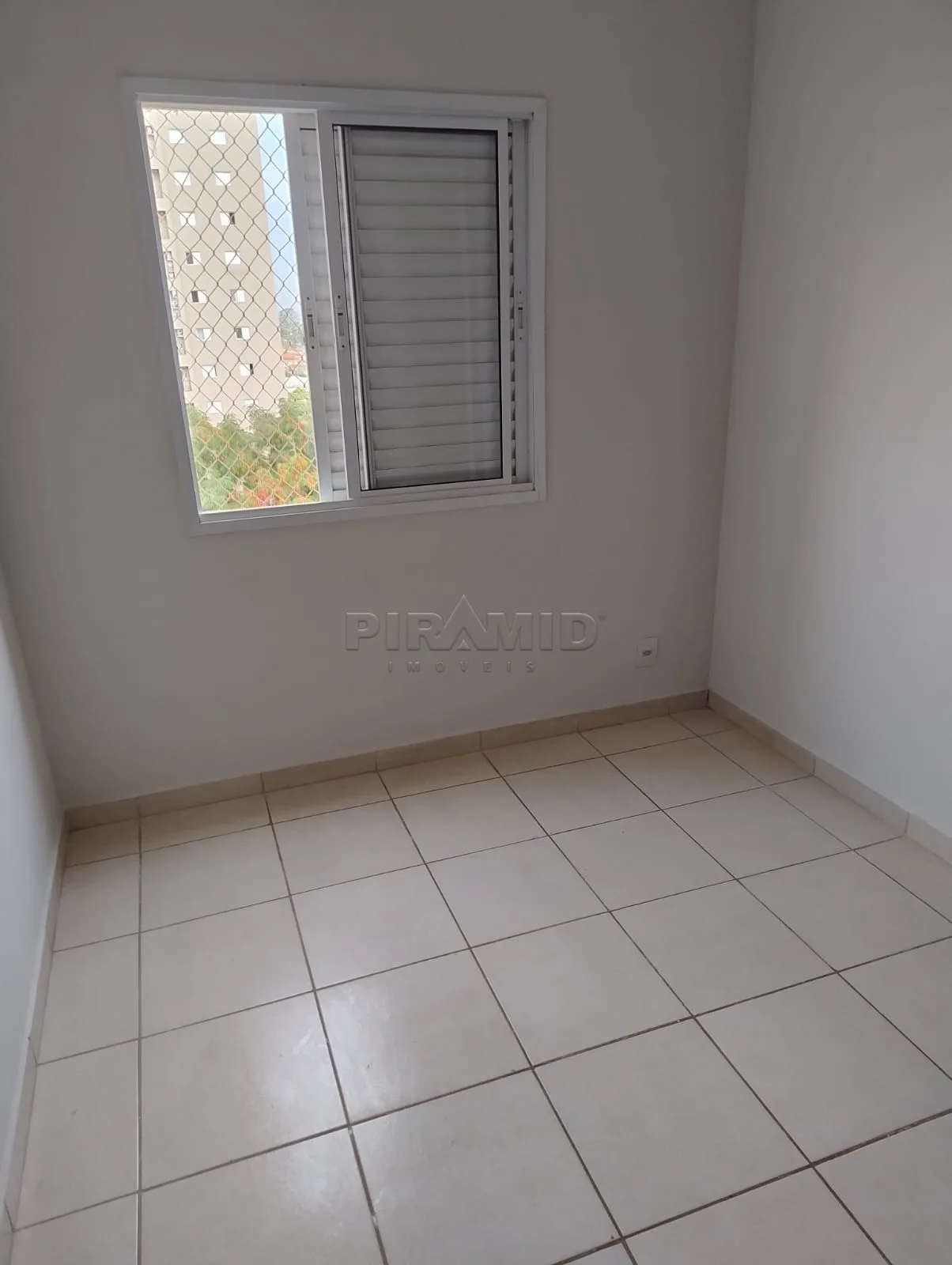 Alugar Apartamento / Padr&atilde;o em Ribeir&atilde;o Preto R$ 1.100,00 - Foto 7