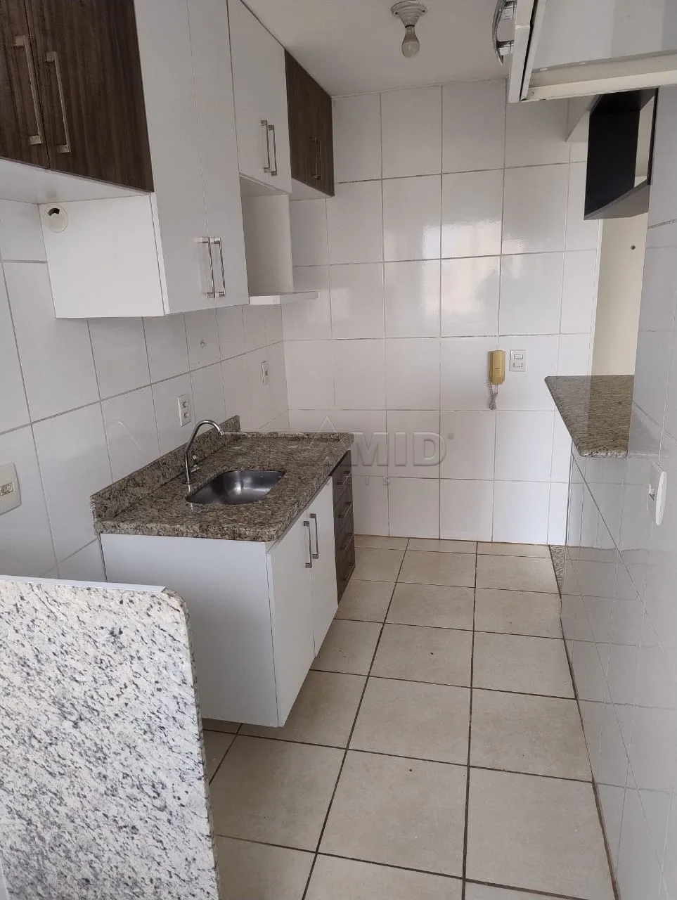Alugar Apartamento / Padr&atilde;o em Ribeir&atilde;o Preto R$ 1.100,00 - Foto 18
