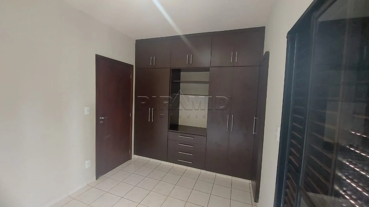 Alugar Apartamento / Padr&atilde;o em Ribeir&atilde;o Preto R$ 1.400,00 - Foto 5