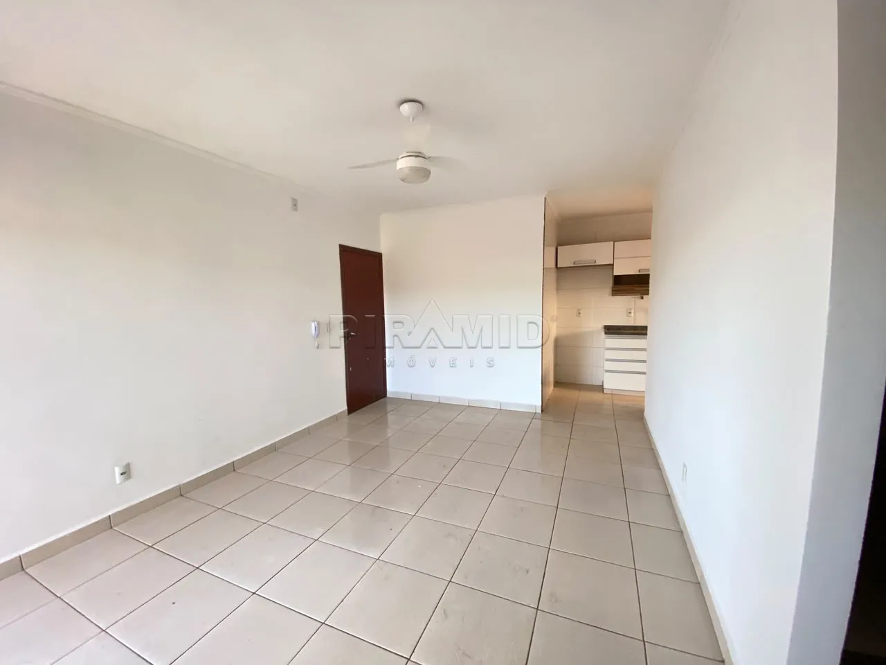 Alugar Apartamento / Padr&atilde;o em Ribeir&atilde;o Preto R$ 850,00 - Foto 5
