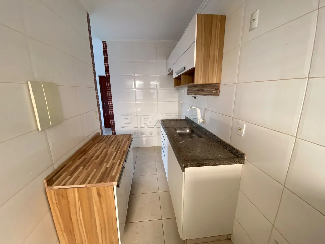 Alugar Apartamento / Padr&atilde;o em Ribeir&atilde;o Preto R$ 850,00 - Foto 10